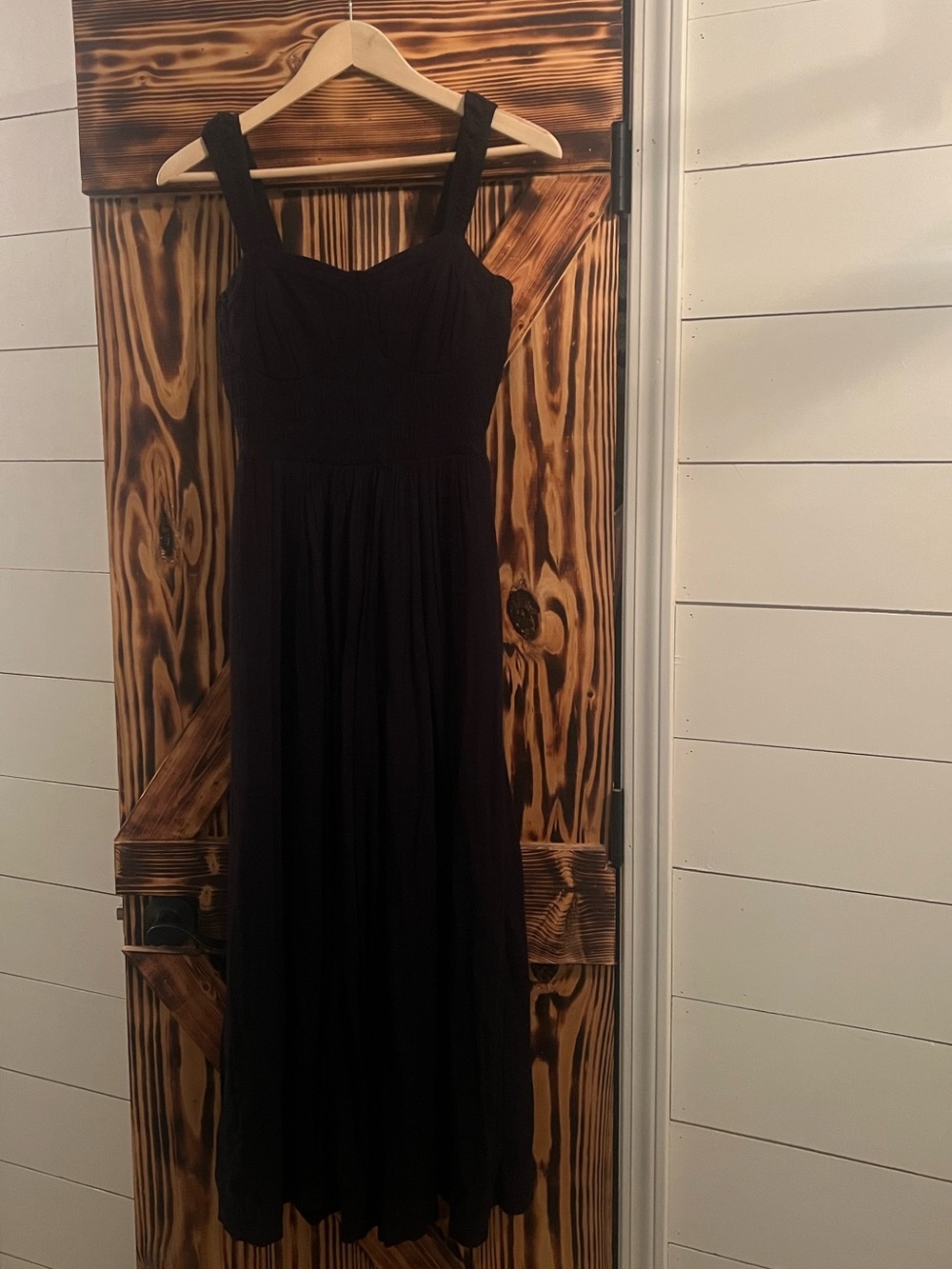 Black Sleeveless Maxi Dress